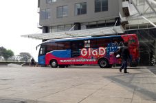 Bus Wanita Online Pertama...