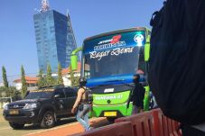 Polda Jatim Kirim 23...