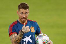 Ramos : Enrique Telah...