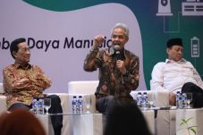 Hadapi Industri 4.0,...