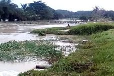 Akibat Banjir Petambak...