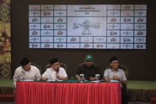 Apel Akbar Santri Nusantara,...