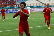 Susunan Pemain Indonesia...