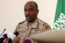 Saudi Tumbalkan Perwira...