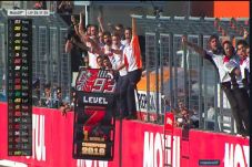 Selebrasi Unik Marquez...