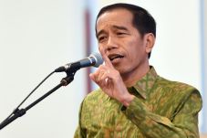 Pengamat: Dana Kelurahan...