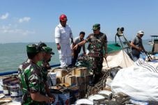 Lanal TBK Tangkap Kapal...