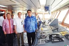 Kemenperin Pacu Industri...