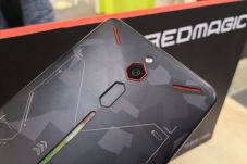Kehadiran Nubia Red...