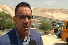 Israel Bebaskan Gubernur...