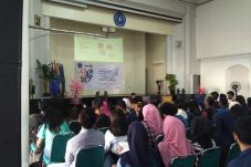 Ratusan Mahasiswa USNI...