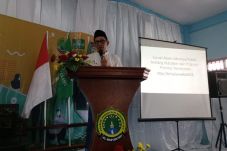 Pesantren Didorong Jadi...