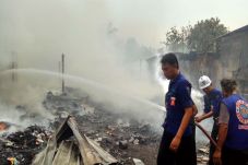 Gudang Rongsok di Mojokerto...