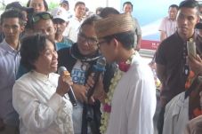 Kunjungi Pecinan Semarang,...