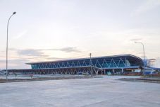 Waskita Resmikan Bandar...