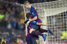 Bungkam Inter, Barcelona...