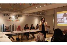 Tulisan Tangan Penting...