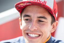 Bukan Rossi atau Dovi,...