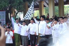 Menteri Amran Dampingi...