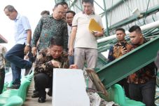 Jakabaring Diterjang...