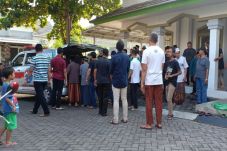 Perindo Siapkan Ambulans...
