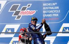 Kembali ke Podium Juara,...