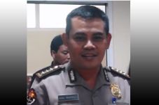 Teror di Magelang, Kantor...
