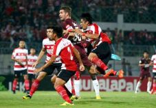 PSM Makassar Tersungkur...