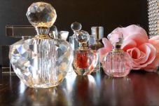 Ini Lima Parfum yang...