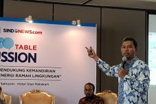 Kurangi Penggunaan Dolar...