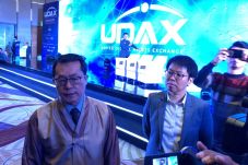 Investor China Bidik...