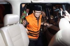 Ditahan KPK, Taufik...