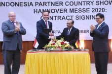 Resmi, Indonesia Mitra...