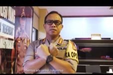 Perangi Berita Hoaks,...
