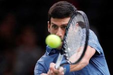 Djokovic Rebut Tiket...