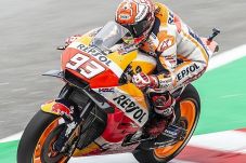 Valentino Rossi Terjatuh,...