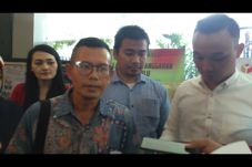 Sebut Prabowo Emosional,...