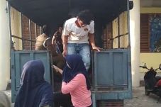 Lima Pasang Bukan Suami...