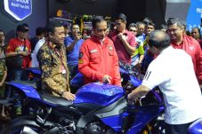 Lineup R-Series Jadi...