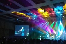 Kejutan Manis Kenny...