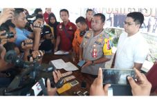 Pegawai PDAM Tirtalihou...
