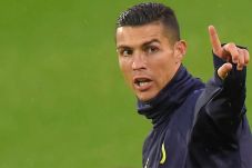Berkhayal Ronaldo Cetak...