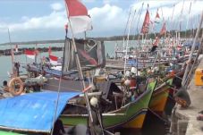 Cuaca Buruk Ribuan Nelayan...