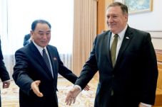 Pertemuan Pompeo dan...