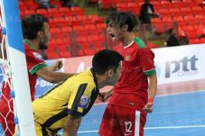 Lolos ke Semifinal,...