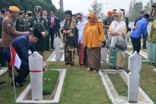 Jokowi Ajak Masyarakat...