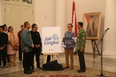 Pria Asal Surabaya Menangkan...