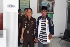 Korupsi, Mantan Kadis...