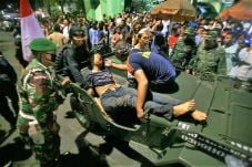 Petaka Surabaya Membara,...