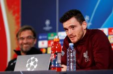Liverpool Tawarkan Kontrak...